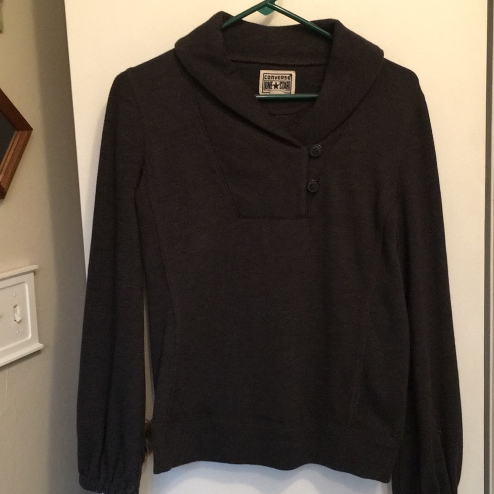 Pullover sweater